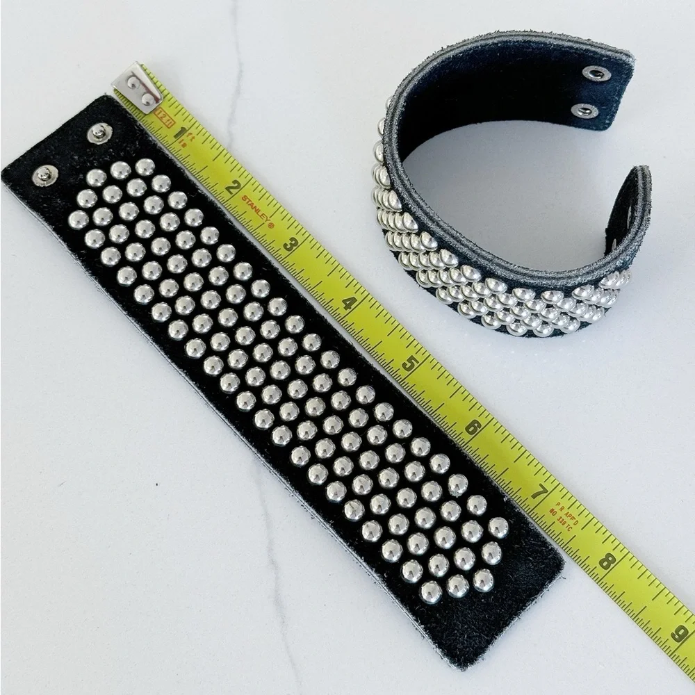 🤩 Stunning Genuine Studded Suede Black Belt And Matching Bracelets